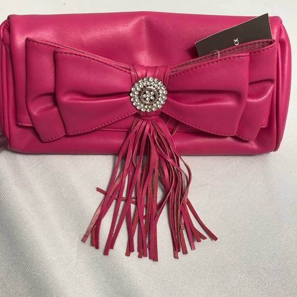 Mexx watermelon clutch with rhinestone and fringe embellishment - Picture 1 of 9